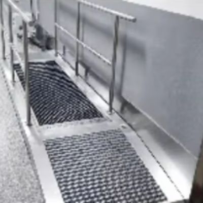 Mesin Pembersih Sepatu Industri dengan Kontrol Otomatis yang Efektif
