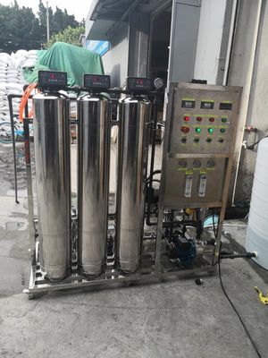 Mengintegrasikan Sistem Reverse Osmosis Peralatan Pengolahan Air Industri 380V 50HZ
