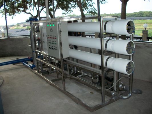 Peralatan Pengolahan Air Industri 380Volt Reverse Osmosis Untuk Sirkulasi Air Rwa
