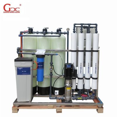 Peralatan Pengolahan Air RO ISO / Sistem Pengolahan Air Industri