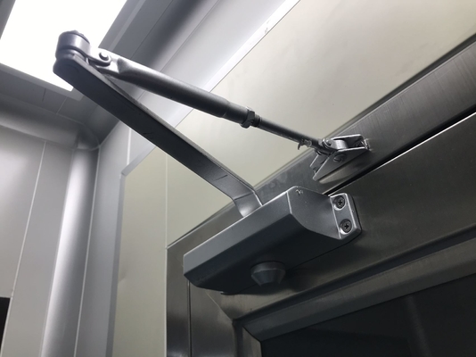 Kontrol Otomatis Empat Orang Ketahanan Korosi Air Shower Stainless Steel